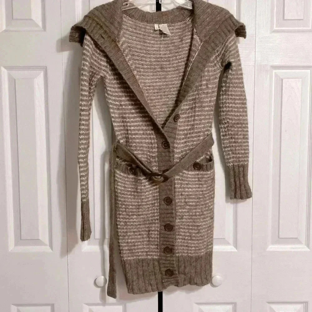 Moth brown & beige cardigan sweater